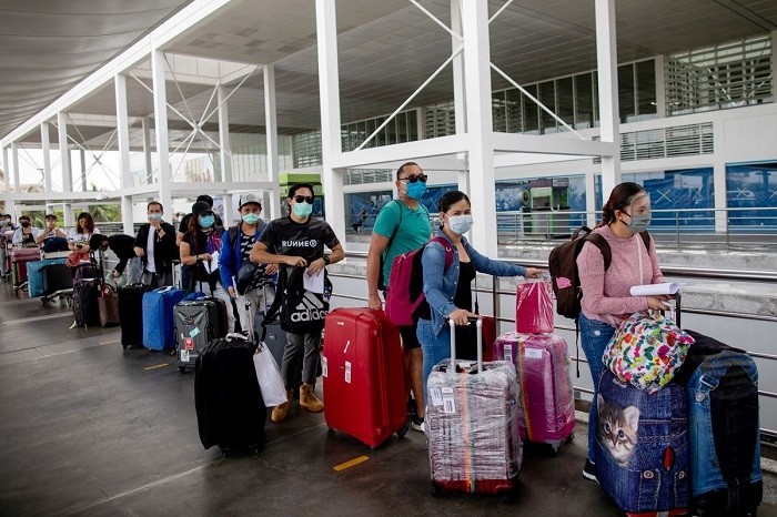 Philippine President Rodrigo Duterte is lifting a coronavirus ban on travelers from 10 countries including India, the United Arab Emirates and Indonesia, the presidential spokesperson said on Saturday. (Representative Image/Photo: Reuters)