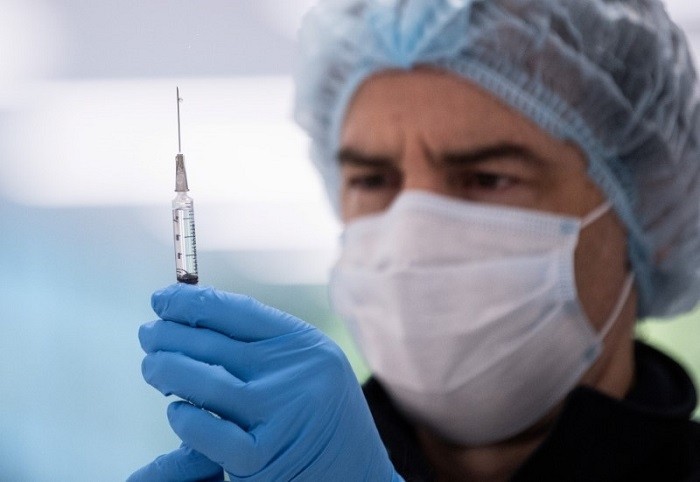 Australian officials are trying to accelerate the COVID-19 vaccine rollout to help minimise deaths and hospitalisations.