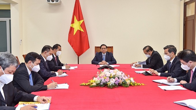 PM Pham Minh Chinh holds phone talks with Chancellor of Austria Sebastian Kurz. (Photo: VGP)