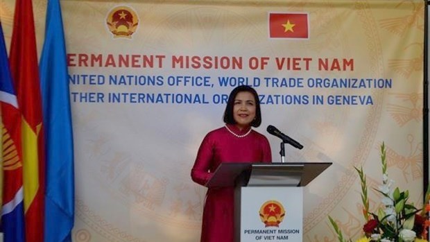 Ambassador Le Thi Tuyet Mai, head of Vietnam’s Permanent Mission to the United Nations (UN), World Trade Organisation (WTO) and other international organisations in Geneva, speaks at the event. (Photo: VNA)