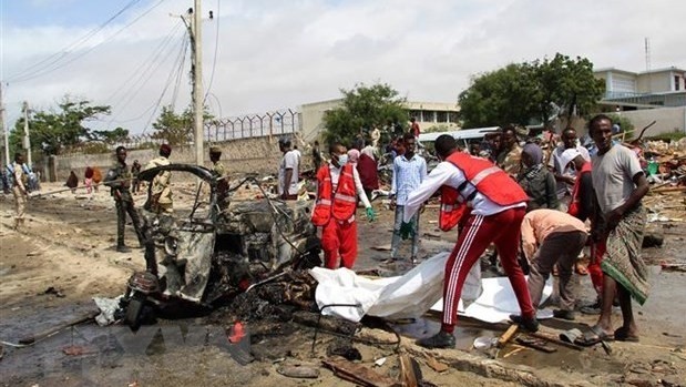  Scene of a suicide bombing in Somali’s capital Mogadishu.(Photo: AFP/VNA)