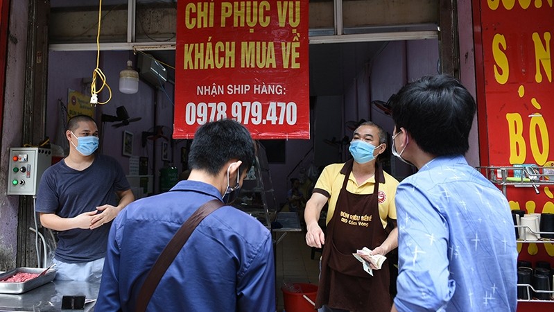 A food shop offering takeaways in Hanoi's Ba Dinh District