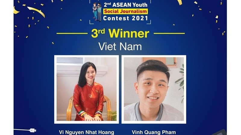 Two students Hoang Nguyen Nhat Vi and Pham Quang Vinh.