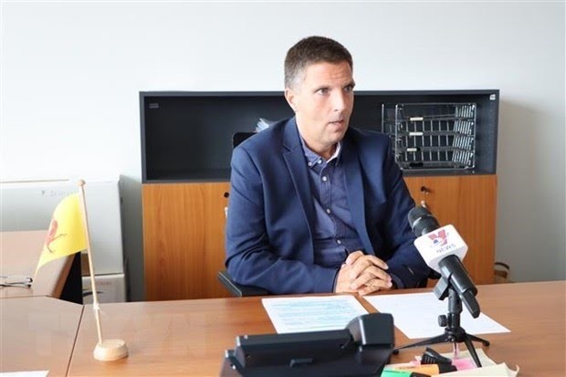 Nicolas Dervaux, Representative of the Governments of the French-Speaking Community of Belgium and the Walloon Region in Vietnam, gives an interview to the Vietnam News Agency (Photo: VNA)