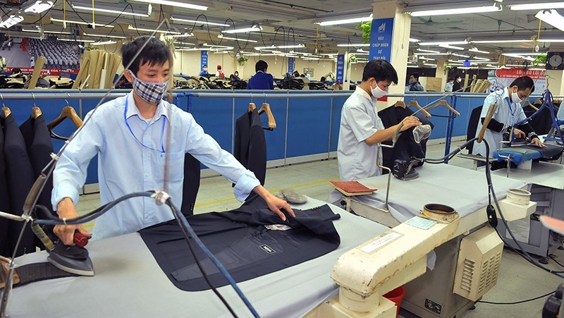 Production at Garment 10 Corporation. (Photo: NGUYEN DANG)