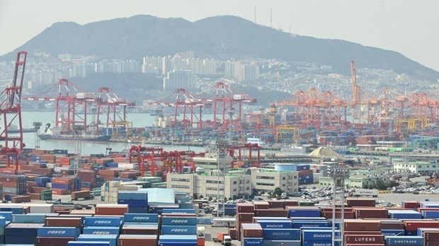 A port in Busan, the ROK. (Photo: AFP/VNA)
