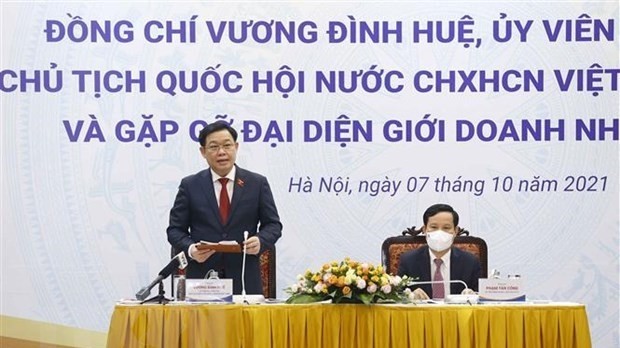 Businesses and entrepreneurs are pioneers in the cause of industrialisation and modernisation, National Assembly Chairman Vuong Dinh Hue affirmed on October 7. (Photo:VNA)