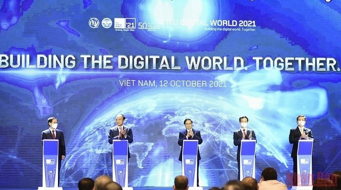 At the opening ceremony of the ITU Digital World 2021 (Photo: NDO/Minh Duy)