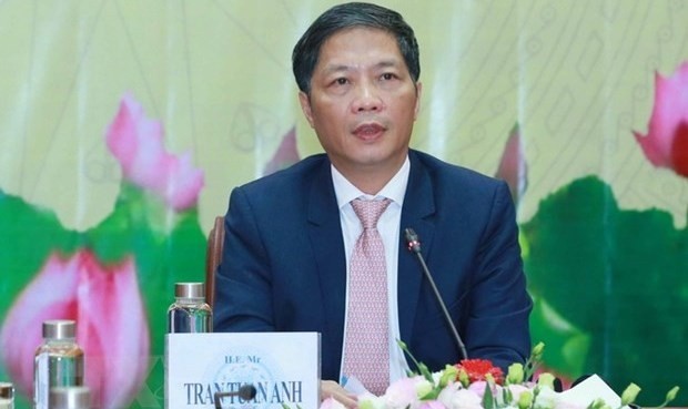 Tran Tuan Anh, Politburo member and head of the Party Central Committee’s Economic Commission, speaks at the event (Source: VNA)