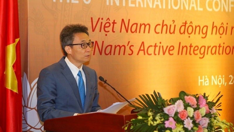 Deputy Prime Minister Vu Duc Dam speaking at the event (Photo: VNA)