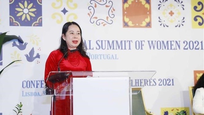 Vice President Vo Thi Anh Xuan speaks at the opening ceremony of the 2021 Global Summit of Women in Lisbon, Portugal, on October 28 (Photo: VNA)
