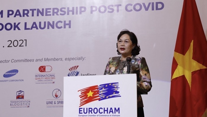 Governor of the State Bank of Vietnam Nguyen Thi Hong speaks at the event. (Photo: VNA)