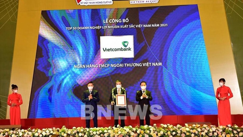 Vietcombank, one of the top ten, is honoured at the ceremony. (Photo: VNA)
