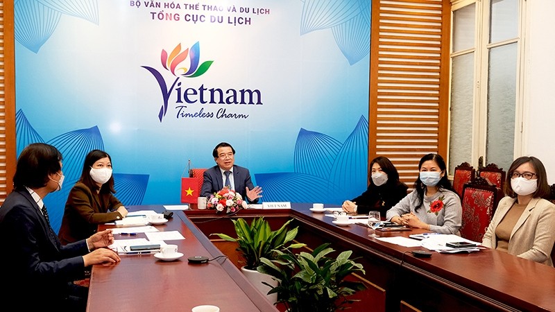 Vietnamese delegates attend the online meeting in Hanoi. (Photo: National Administration of Tourism)