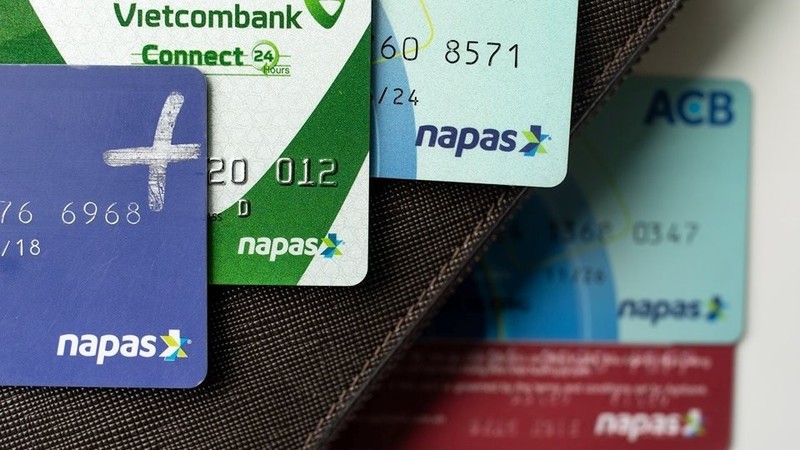 Vietnam is requiring banks to switch their magnetic stripe cards to chip-mounted cards.