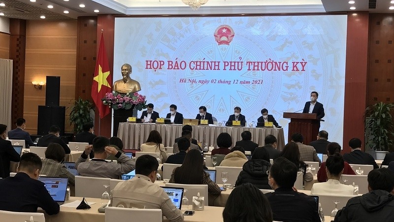 The regular government press conference on December 2 (Photo: VNA)