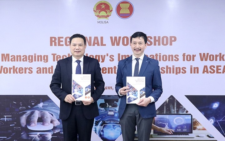 The MoLISA released a research assessment report on "Management of the impact of technology on work, workers and employment relationships in ASEAN.". (Photo: MoLISA).