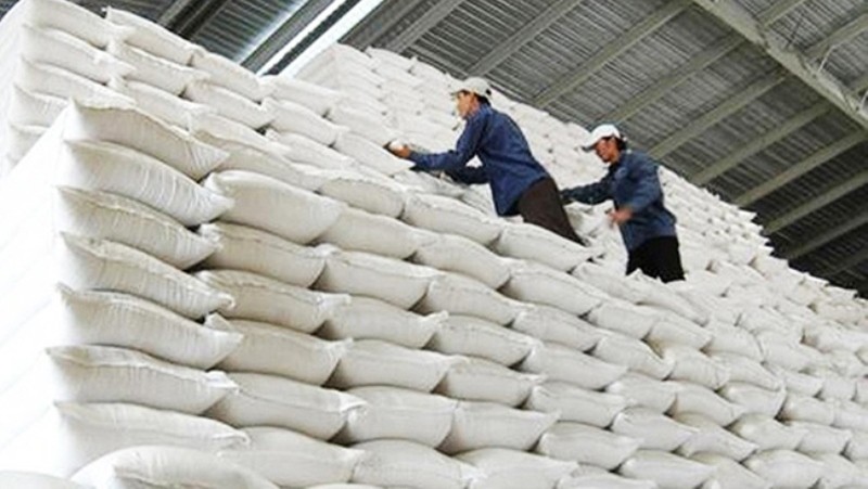 Over 4,880 tonnes of rice from the national reserve to be allocated to the provinces of Hoa Binh, Ha Tinh and Soc Trang. (Illustrative image)