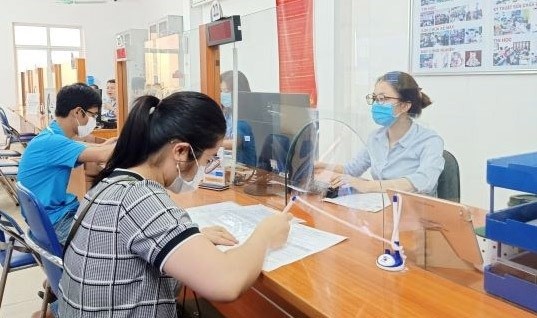 Voluntary social insurance has attracted more than 1.28 million participants, reaching 73.56% of the year plan. (Photo: VNA)