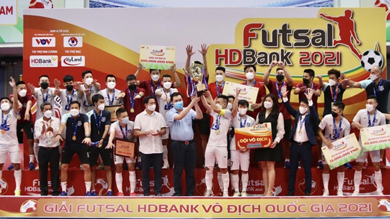 Thai Son Nam win Futsal HDBank National Championship final