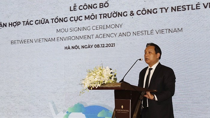 Deputy Director of the Vietnam Environment Agency Nguyen Hung Thinh speaking at the signing ceremony. (Photo: vea.gov.vn)