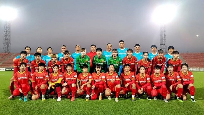 Members of the Vietnamese women's football team pose for a group photo during a training session abroad in October 2021. (Photo: Vietnam Football Federation)