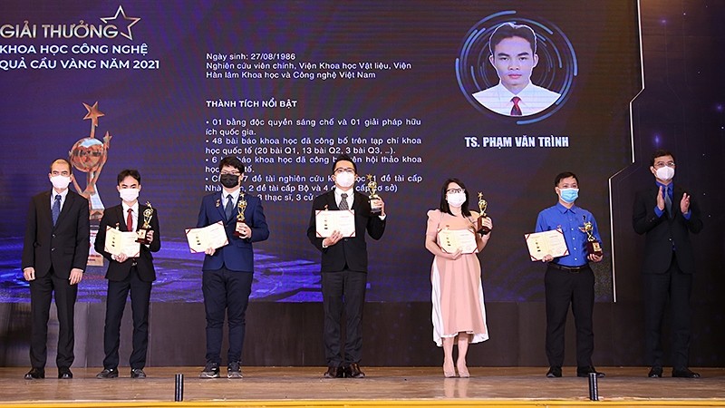 Science and technology talents honoured with Golden Globe Awards 2021