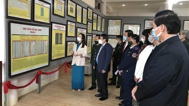 Among the exhibits there are documents containing historical evidence testifying to Vietnam’s legal sovereignty over Hoang Sa (Paracel) and Truong Sa (Spratly) archipelagoes.  (Photo: VNA)