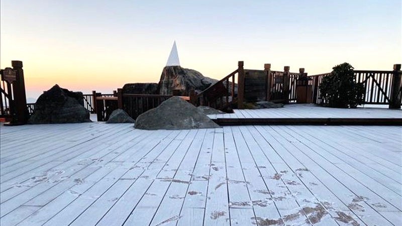 Snowfall on Mt Fansipan (Photo: VNA/File photo)