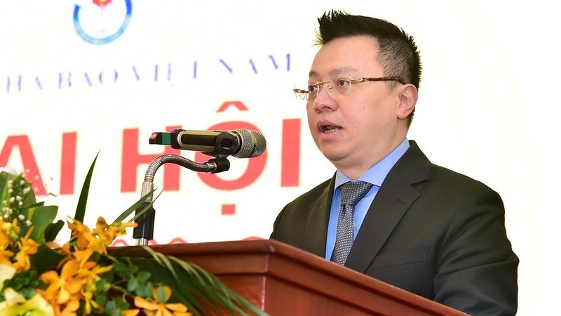 VJA Chairman and Nhan Dan Editor-in-chief Le Quoc Minh speaking at the event (Photo: Thanh Dat)