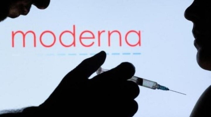 The interval between receiving a second dose of Moderna's COVID-19 vaccine and a booster dose remains unchanged at six months, US Food and Drug Administration Acting Commissioner Janet Woodcock said.
