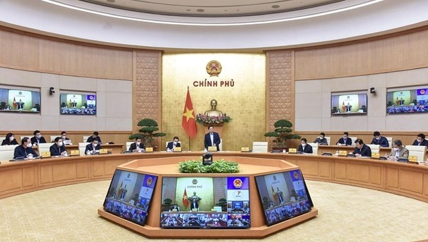PM chairs the meeting on the investment policy of Ring Roads No.3 and 4 of Ho Chi Minh City (Photo: baochinhphu.vn)