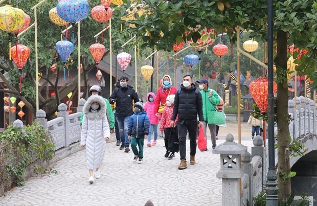 Visitors to the Trang An eco-tourism site on February 2 (Photo: VNA)