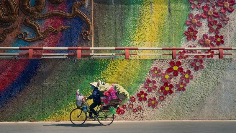 Bike with Flowers (Photo: Nguyen Phuc Thanh)