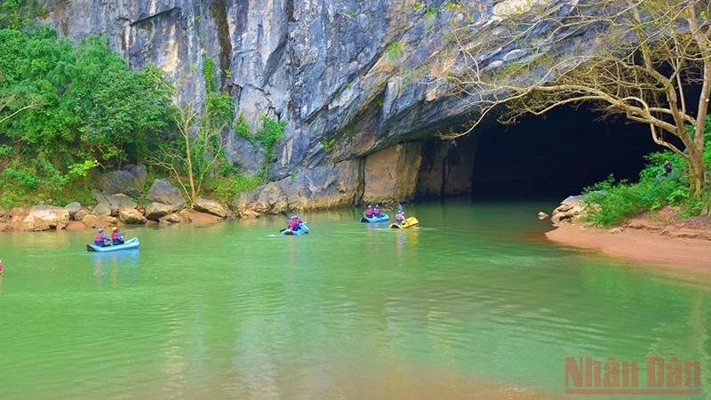 Exploring Phong Nha cave by kayak.