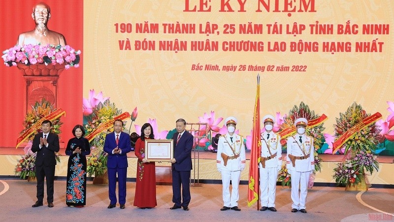 Bac Ninh receives the Labour Order, first class.