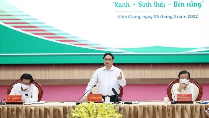 PM Pham Minh Chinh speaks at the conference. (Photo: VNA)