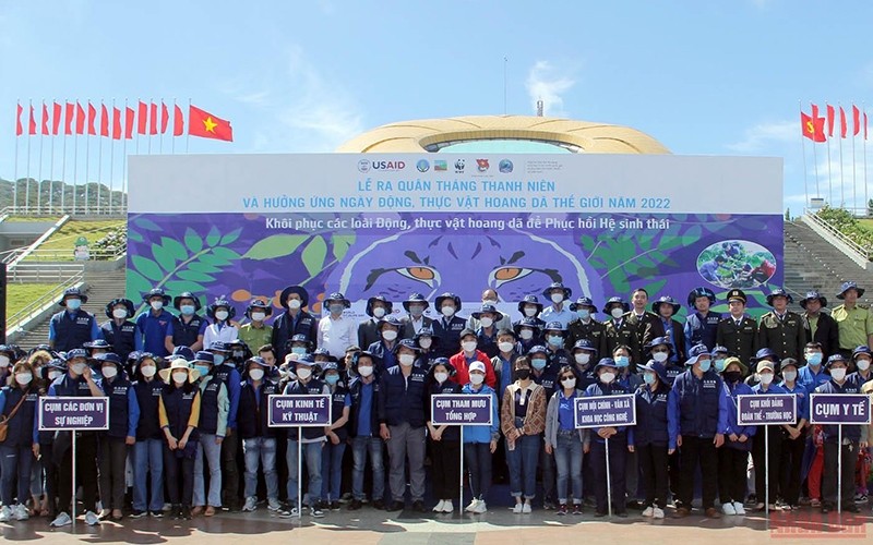 Youth unions of agencies in Lam Dong Province respond to World Wildlife Day 2022. (Photo: Van Bao)