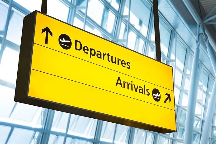 The British government will remove all remaining COVID restrictions on international travel for all passengers ahead of the Easter holiday, Transport Secretary Grant Shapps announced Monday.