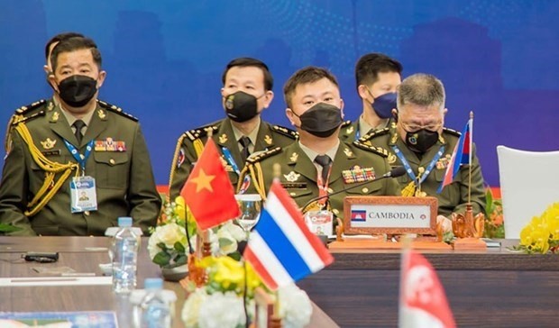 The 19th ASEAN Military Intelligence Meeting (AMIM-19) was chaired by Lieutenant General Hun Manith, director general of Cambodian Defence Ministry's General Directorate of Intelligence. (Photo: khmertimeskh)