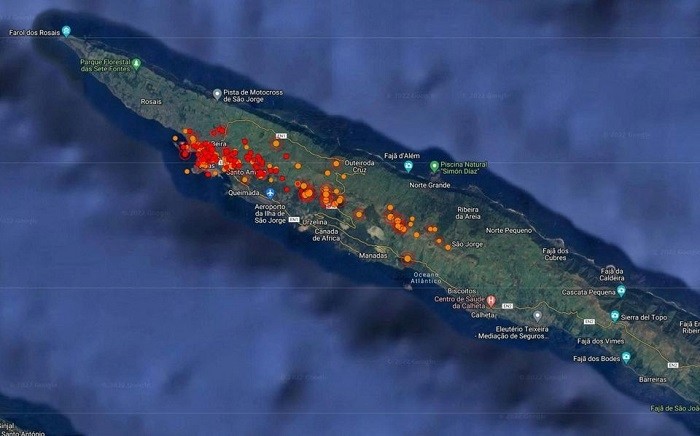   Satellite map shows seismic activity at Sao Jorge island after around 1,100 small earthquakes have rattled one of Portugal's mid-Atlantic volcanic islands in less than 48 hours in Azores islands, Portugal. March 21, 2022. (Photo: CIVISA/Handout via Reuters)