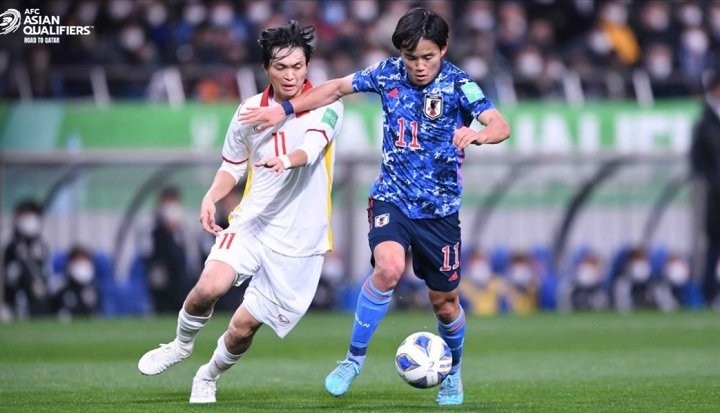 Vietnam's Nguyen Tuan Anh (#11) in action during the match. (Photo: AFC)