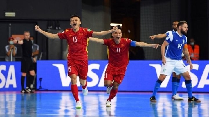 Vietnam have qualified for the semi-finals of the 2022 AFF Futsal Championship. (Photo: Webthethao)