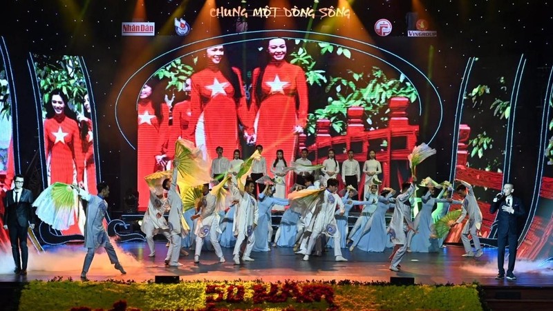 A performance at the programme (Photo: Dang Khoa)