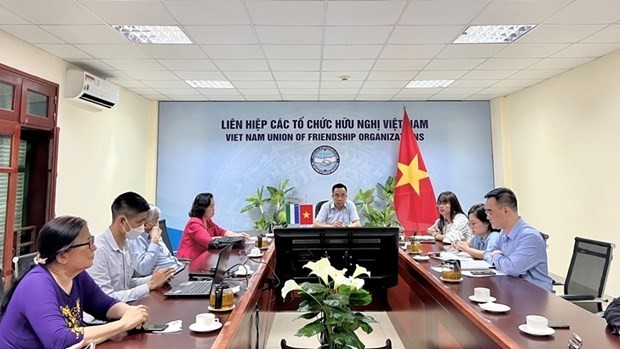 The Vietnam Union of Friendship Organisations (VUFO) holds a friendship gathering with Uzbekistan friends via video teleconference on April 28 to mark the 30th anniversary of the two countries’ diplomatic ties (1992 - 2022). (Photo: VNA)