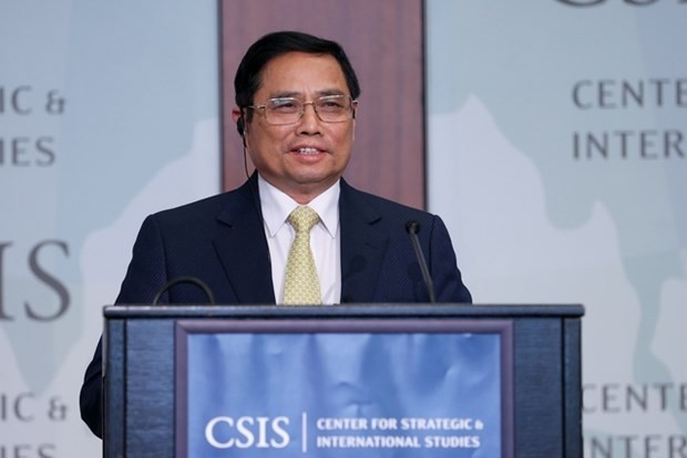 Prime Minister Pham Minh delivers a presentation at the Centre for Strategic and International Studies (CSIS) in Washington D.C on May 11 (Photo: baochinhphu.vn)