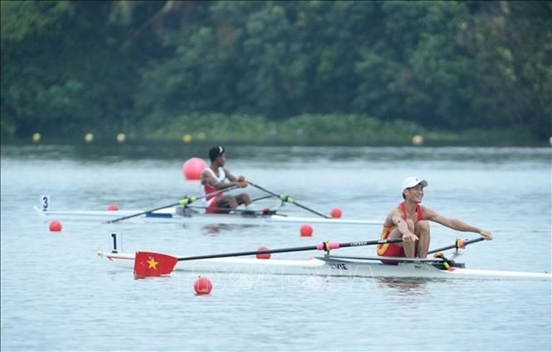 Athletes of the Vietnamese rowing team play in the LM1X category (Photo: VNA)