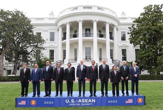 US President Joe Biden and leaders of ASEAN countries (Photo: VNA)