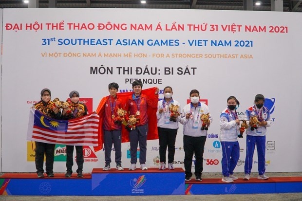 Vietnam’s pétanque players bagged the first gold medal at the ongoing SEA Games 31 (Photo:VNA)