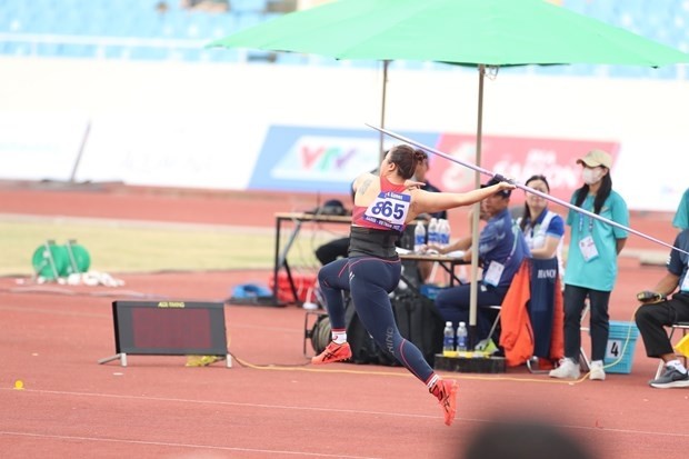 Lo Thi Hoang broke the SEA Games record in the women's javelin throw of 56.37m. (Photo: VNA)